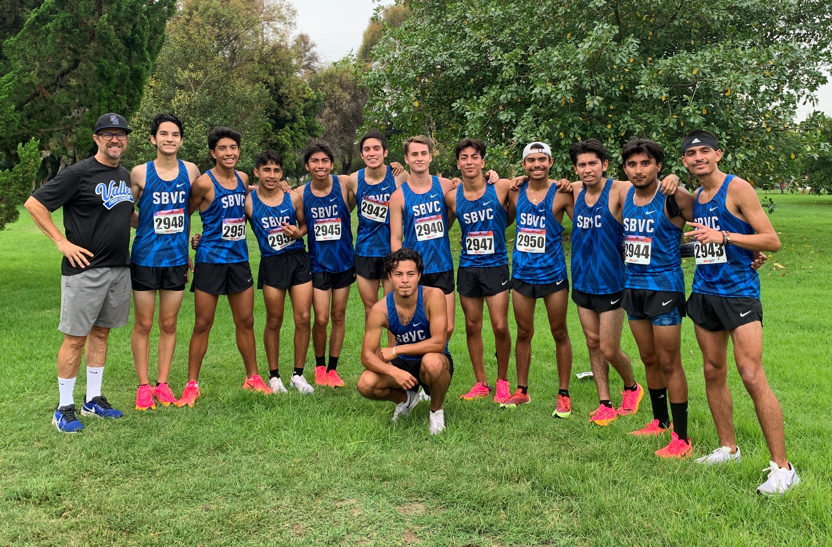 Men's Cross Country Team