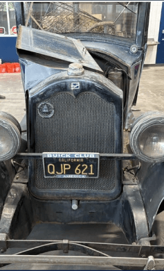 The front of an old 1926 Buick